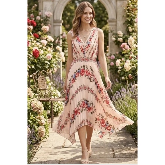 White House Black Market Dresses & Skirts - WHBM Maxi Plisse Dress Size 4 Pink Floral Chiffon V-Neck Sleeveless Zip EUC